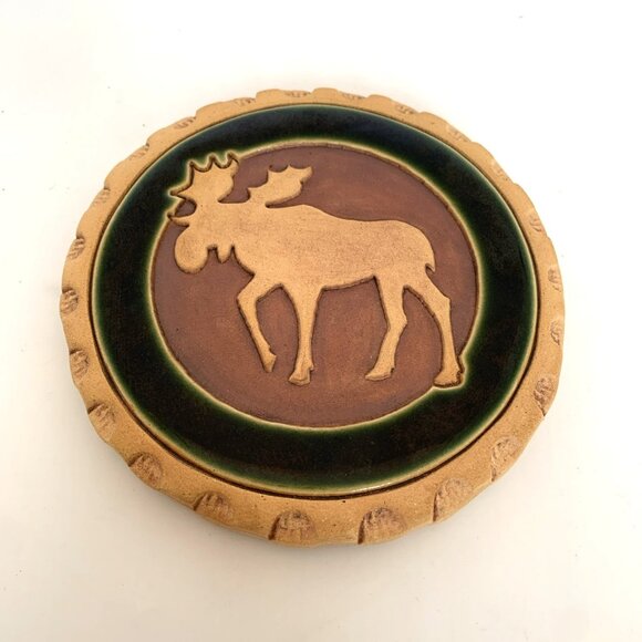 Moose Stoneware Bread Warmer Food Tile w/Basket Hot or Cold Trivet Handcrafted - Picture 3 of 12